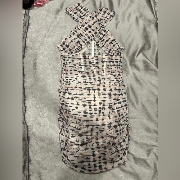 Heiress Beverly Hills Dress - Picture 3 of 5